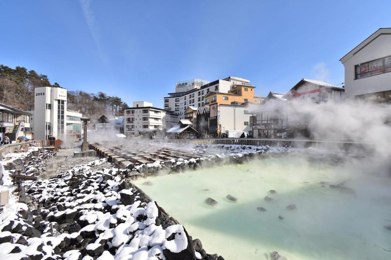 Urakusatsu Tou Esterno foto