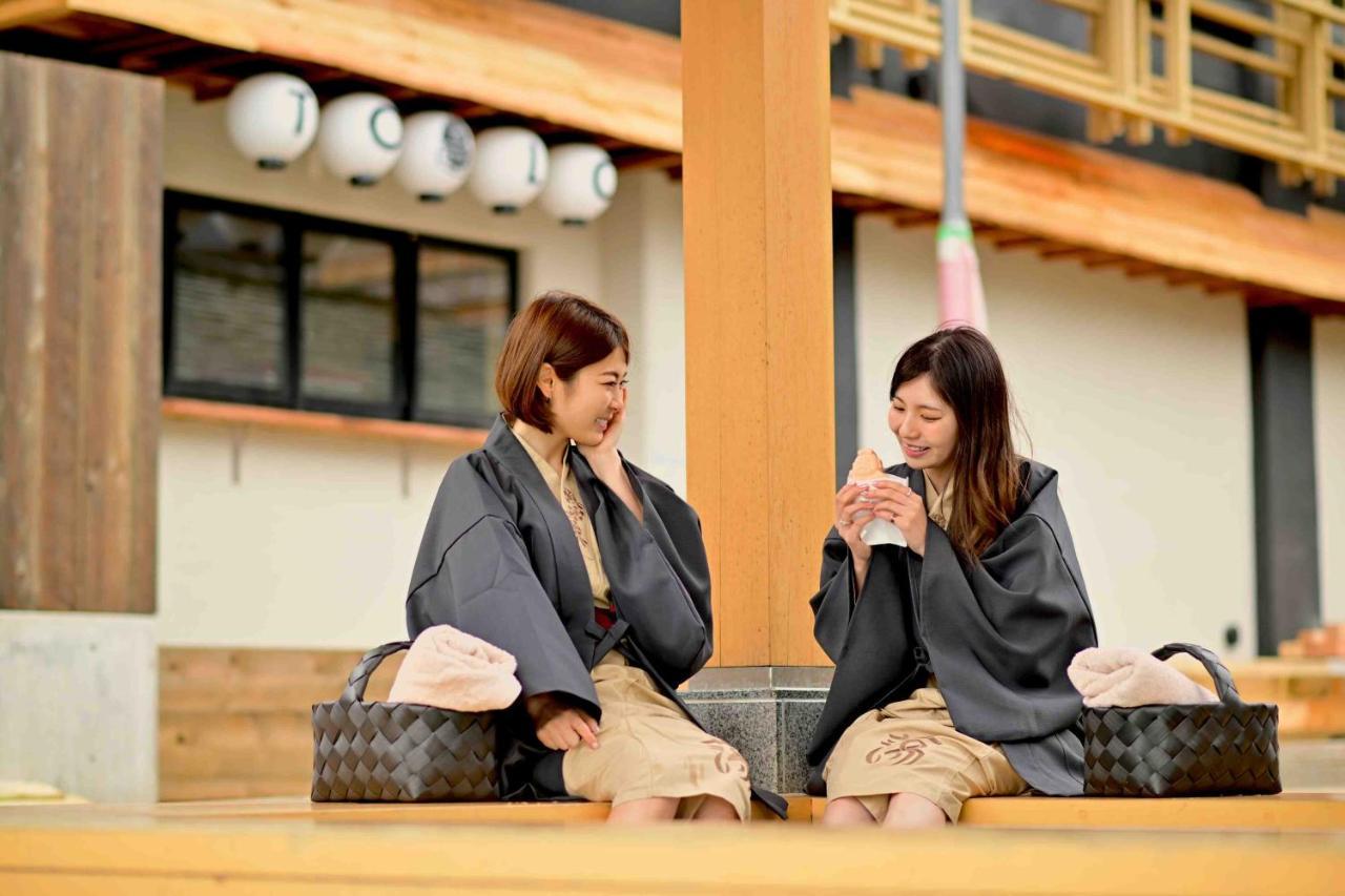 Urakusatsu Tou Esterno foto