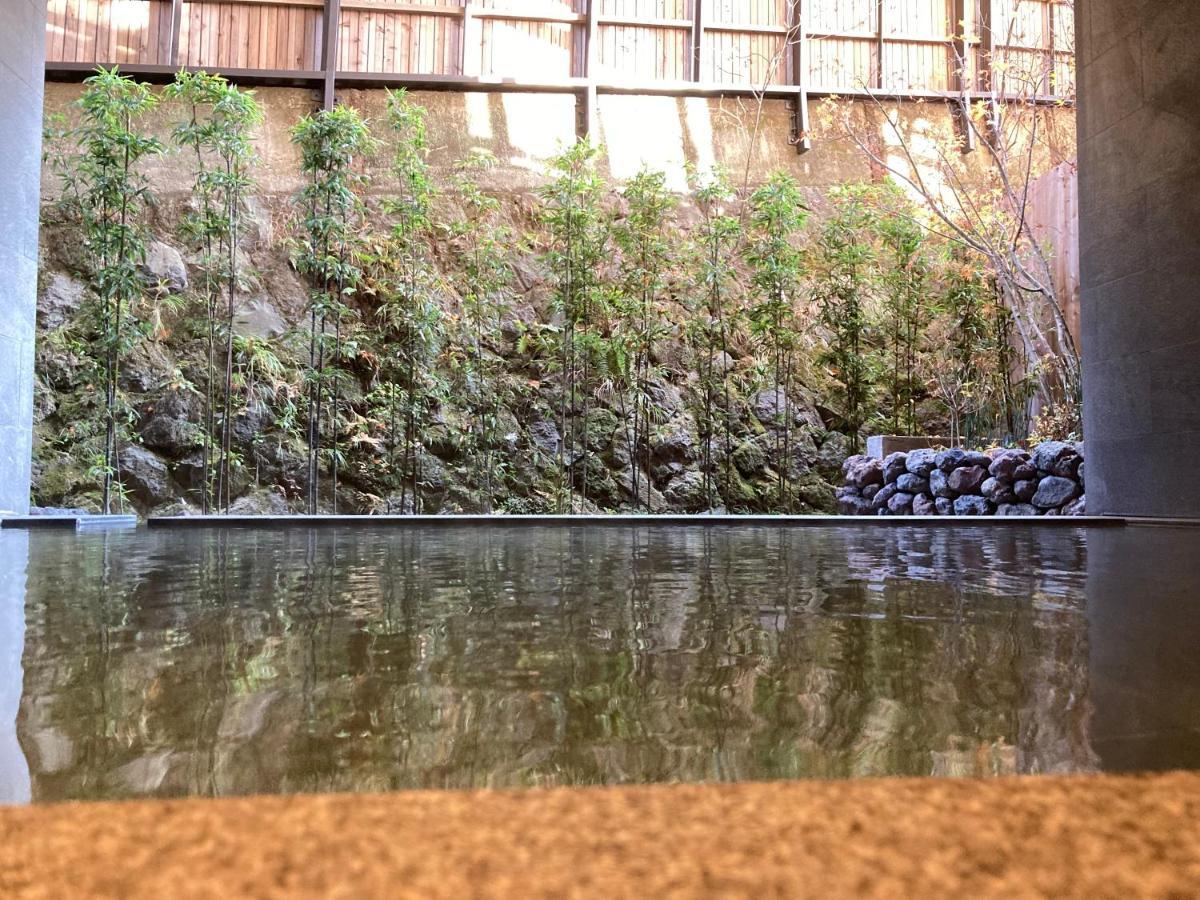 Urakusatsu Tou Esterno foto